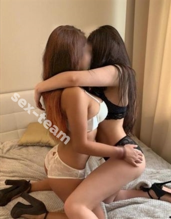 Юленька и Наденька